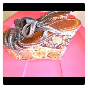 Rock candy gray Platform sandals